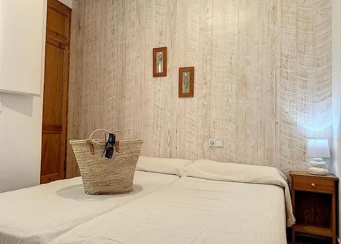 Roca Fornells, Comodo F105 Apartment Fornells (Menorca)