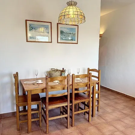 F105 - Dos Dormitorios, Terraza Y A/c En * Fornells (Menorca)