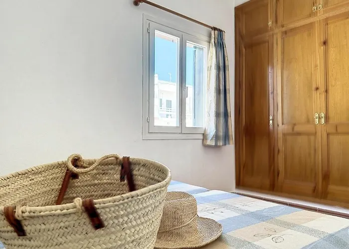 Roca Fornells, Comodo F105 פורנלס